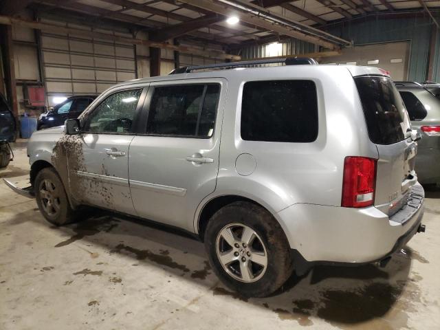 5FNYF4H4XBB054135 - 2011 HONDA PILOT EX SILVER photo 2