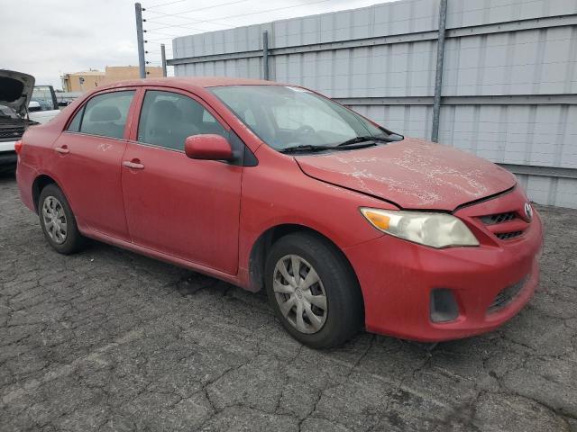5YFBU4EE5DP115357 - 2013 TOYOTA COROLLA BASE Красный фото 4