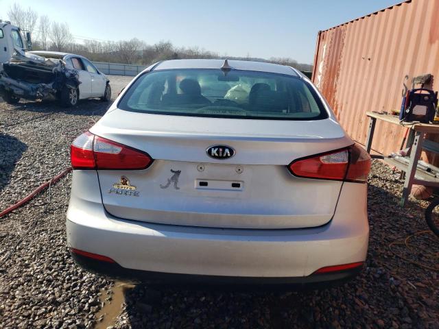 KNAFK4A63G5507418 - 2016 KIA FORTE LX SILVER photo 6