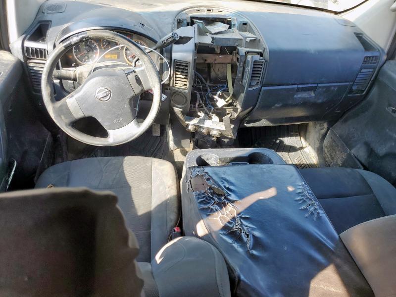 1N6AA07D48N338152 - 2008 NISSAN TITAN XE შავი ფოტო 8