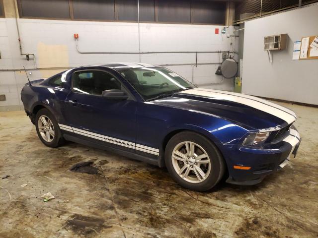 1ZVBP8AM6C5250822 - 2012 FORD MUSTANG BLUE photo 4