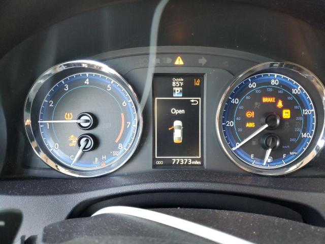 2T1BURHE1KC165291 - 2019 TOYOTA COROLLA L Blau Foto 9