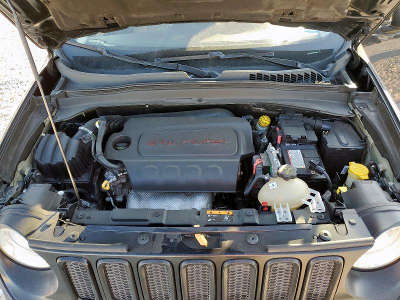 ZACCJAAB9HPE89634 - 2017 JEEP RENEGADE SPORT შავი ფოტო 11