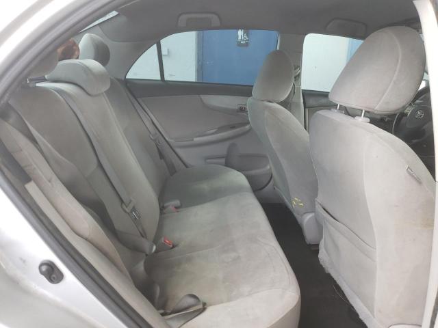 5YFBU4EE0DP147522 - 2013 TOYOTA COROLLA BASE Արծաթագույն լուսանկար 10