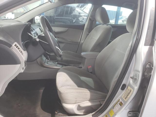 5YFBU4EE0DP147522 - 2013 TOYOTA COROLLA BASE Արծաթագույն լուսանկար 7