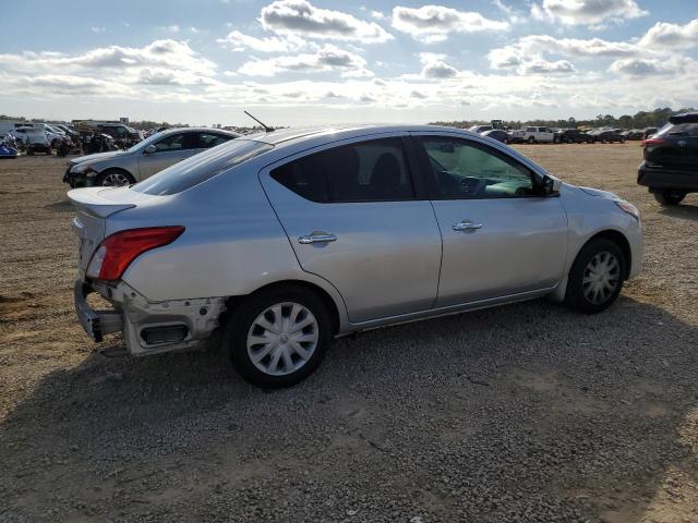 3N1CN7AP2GL844396 - 2016 NISSAN VERSA S SILVER photo 3