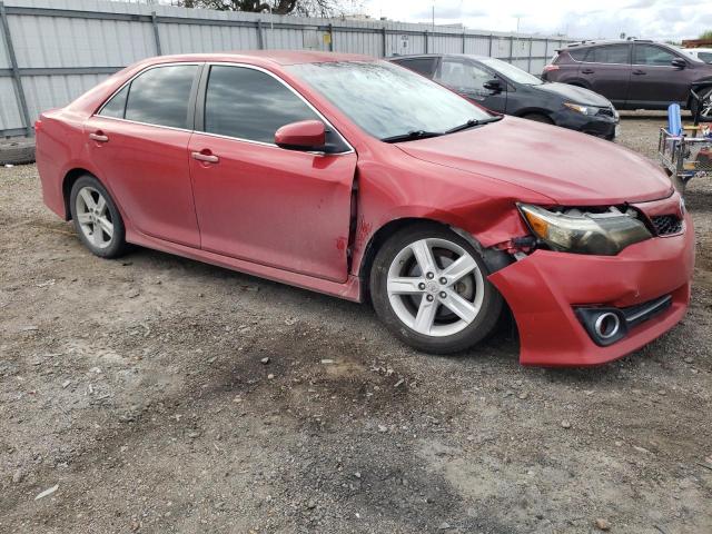 4T1BF1FK0CU557375 - 2012 TOYOTA CAMRY BASE RED photo 4