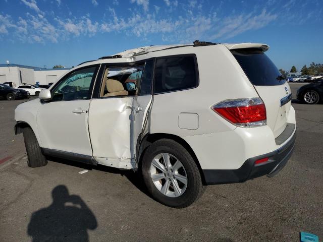 5TDZA3EH2DS037106 - 2013 TOYOTA HIGHLANDER BASE Սպիտակ լուսանկար 2