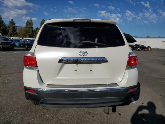 5TDZA3EH2DS037106 - 2013 TOYOTA HIGHLANDER BASE Սպիտակ լուսանկար 6