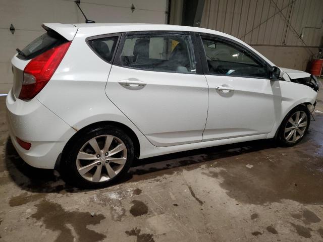 KMHCU5AE6CU054999 - 2012 HYUNDAI ACCENT GLS 白色 照片 3