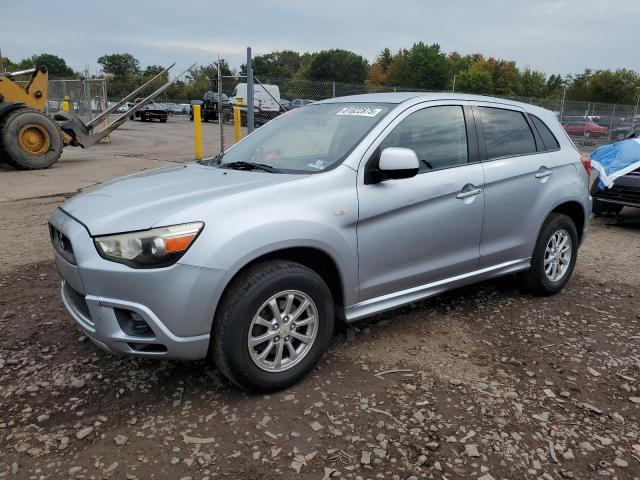 2011 MITSUBISHI OUTLANDER ES, 