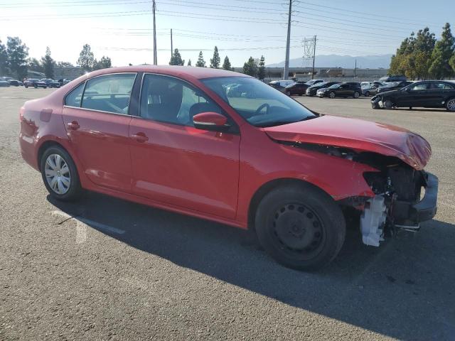 3VWD17AJ2EM222779 - 2014 VOLKSWAGEN JETTA SE 红色 照片 4