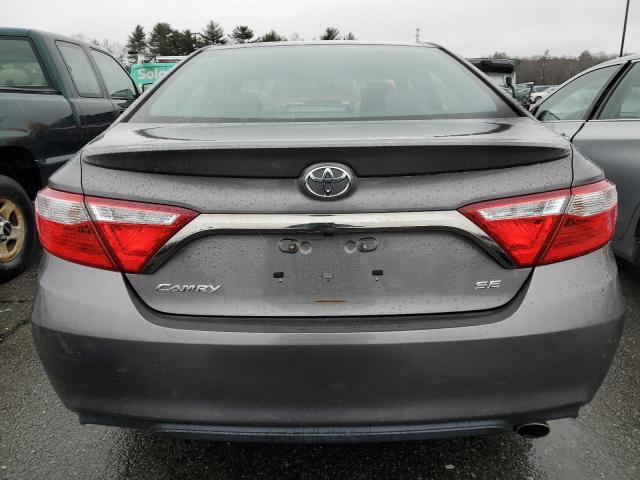4T1BF1FK1HU335127 - 2017 TOYOTA CAMRY LE GRAY photo 6
