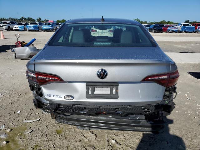 3VW7M7BU8NM018811 - 2022 VOLKSWAGEN JETTA SE 银色 照片 6
