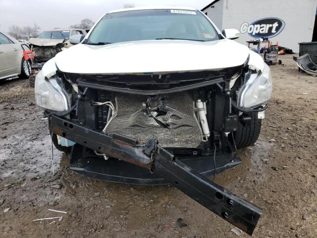 1N4AA5AP5EC448675 - 2014 NISSAN MAXIMA S WHITE photo 5