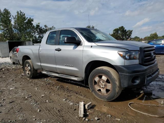 5TFRM5F11AX006648 - 2010 TOYOTA TUNDRA DOUBLE CAB SR5 BLUE photo 4