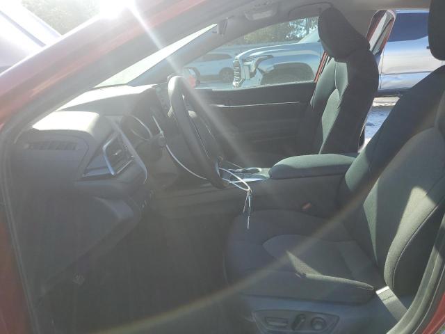 4T1C11AK2PU185392 - 2023 TOYOTA CAMRY LE RED photo 7