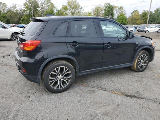 JA4AR3AU2JZ028676 - 2018 MITSUBISHI OUTLANDER ES BLACK photo 3
