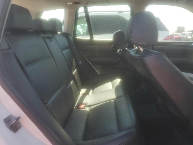 5UXWX9C56G0D73010 - 2016 BMW X3 XDRIVE28I WHITE photo 11