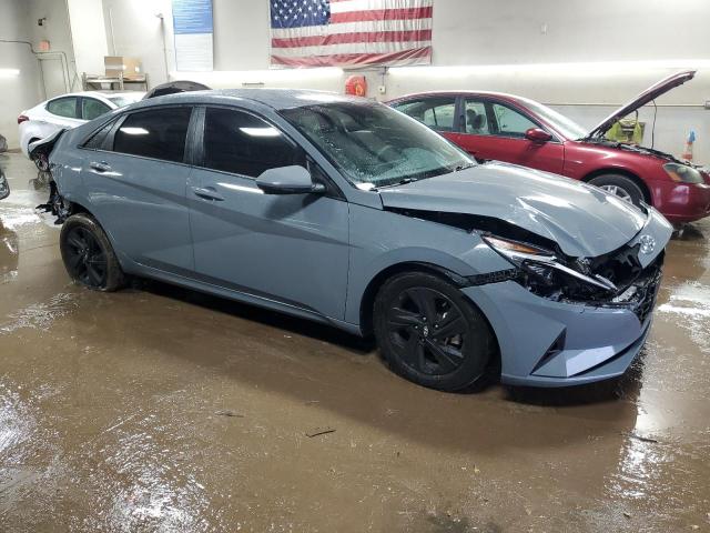 KMHLM4AG2NU312160 - 2022 HYUNDAI ELANTRA SEL GRAY photo 4