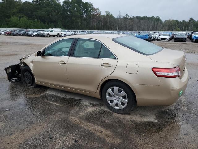 4T1BF3EK3AU031980 - 2010 TOYOTA CAMRY BASE Altın fotoğraf 2