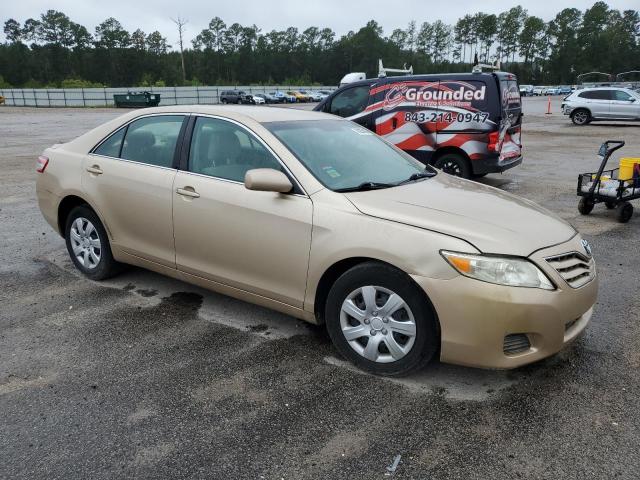 4T1BF3EK3AU031980 - 2010 TOYOTA CAMRY BASE Altın fotoğraf 4