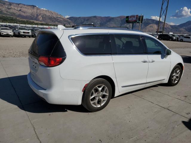 2C4RC1EG2HR577768 - 2017 CHRYSLER PACIFICA TOURING L PLUS WHITE photo 3