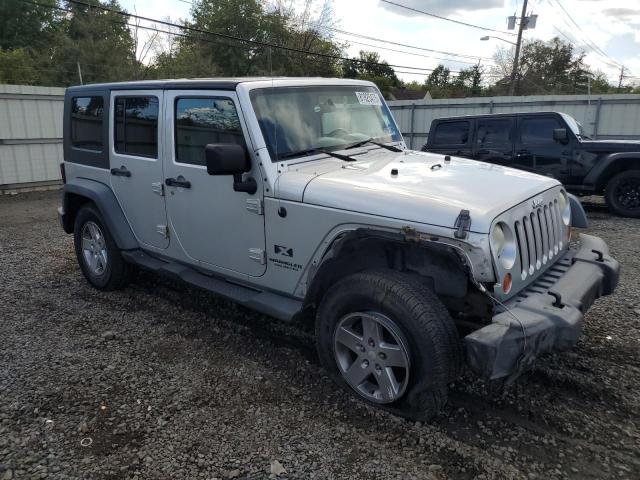 1J8GA39157L198004 - 2007 JEEP WRANGLER X ვერცხლისფერი ფოტო 4