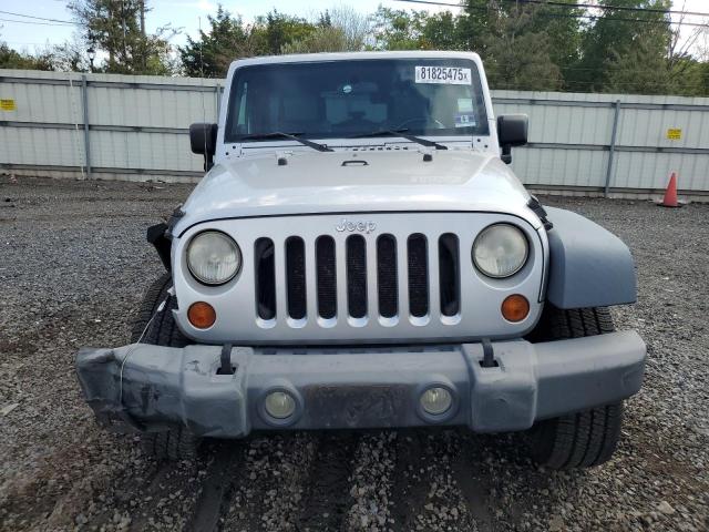 1J8GA39157L198004 - 2007 JEEP WRANGLER X ვერცხლისფერი ფოტო 5