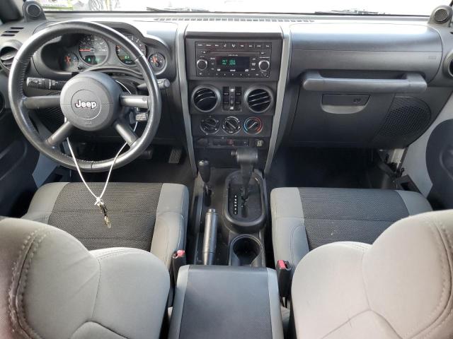 1J8GA39157L198004 - 2007 JEEP WRANGLER X ვერცხლისფერი ფოტო 8