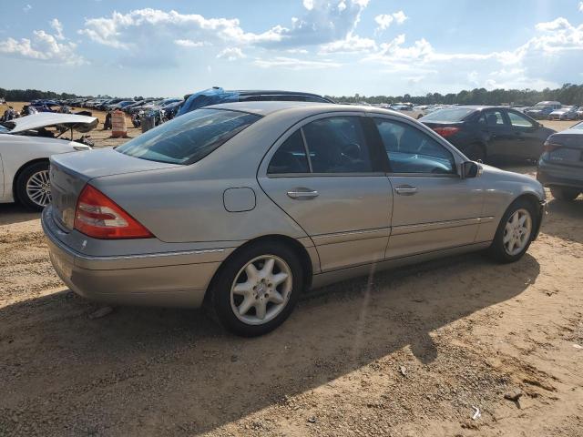WDBRF61JX3A458335 - 2003 MERCEDES-BENZ C 240 棕色 照片 3