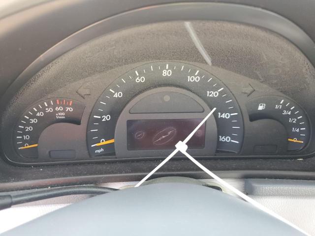 WDBRF61JX3A458335 - 2003 MERCEDES-BENZ C 240 棕色 照片 9