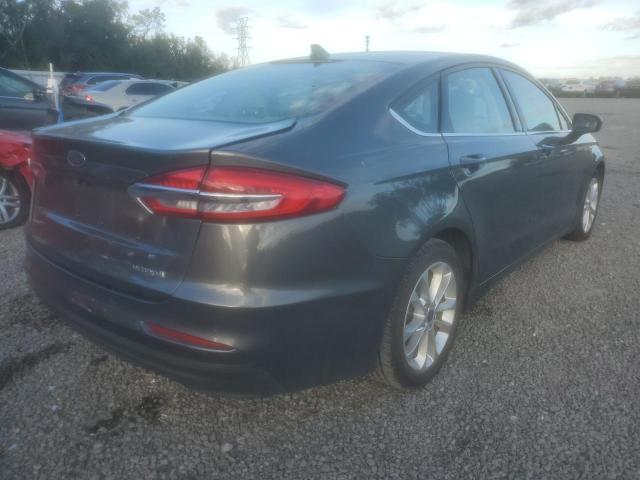 3FA6P0LU3LR104285 - 2020 FORD FUSION SE GRAY photo 3