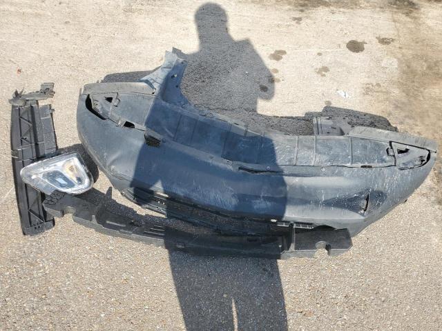 2GNAXHEV5J6119956 - 2018 CHEVROLET EQUINOX LS SILVER photo 13