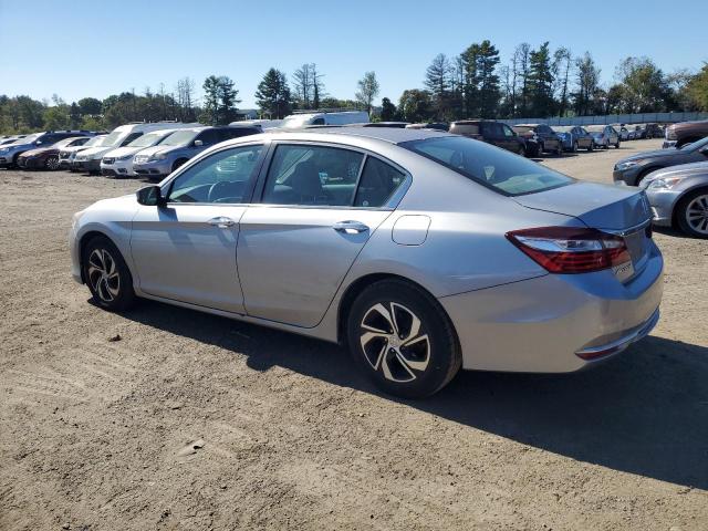 1HGCR2F32HA146911 - 2017 HONDA ACCORD LX 银色 照片 2