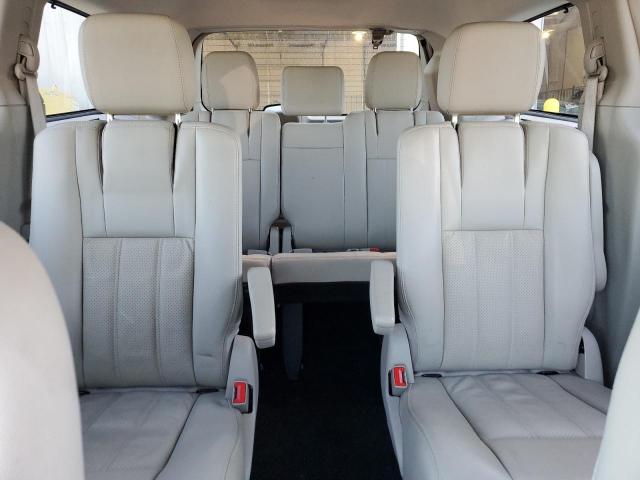 2A4RR8DGXBR747191 - 2011 CHRYSLER TOWN & COU TOURING L BLUE photo 10