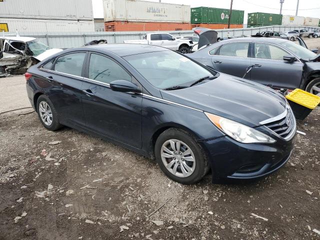 5NPEB4AC9BH017255 - 2011 HYUNDAI SONATA GLS BLUE photo 4