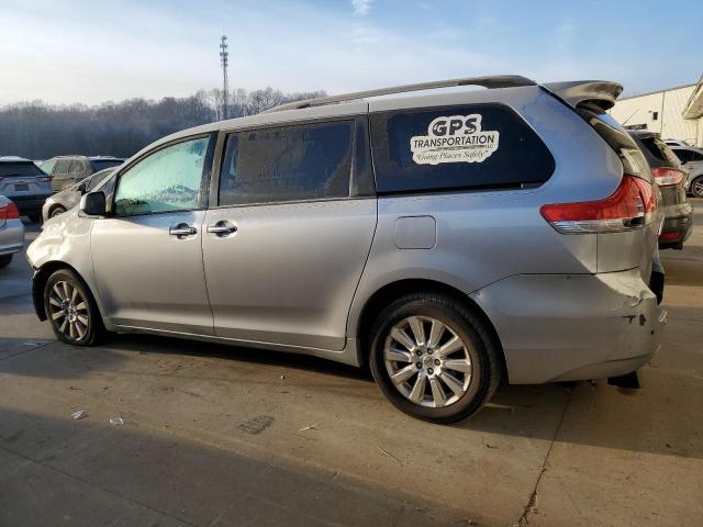 5TDYK3DC4BS032937 - 2011 TOYOTA SIENNA XLE SILVER photo 2