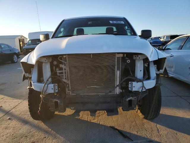 1C6RR7GG6NS237569 - 2022 RAM 1500 CLASS SLT თეთრი ფოტო 5