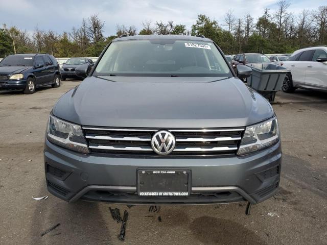 3VV2B7AX8MM158131 - 2021 VOLKSWAGEN TIGUAN SE رمادي صورة 5