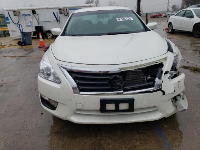 1N4AL3APXFC574904 - 2015 NISSAN ALTIMA 2.5 WHITE photo 5