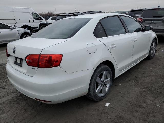 3VWLL7AJ3EM426724 - 2014 VOLKSWAGEN JETTA TDI WHITE photo 3