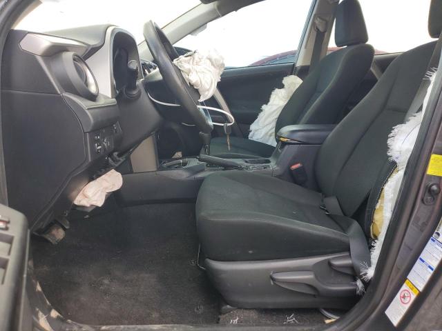 2T3BFREV7JW752940 - 2018 TOYOTA RAV4 LE CHARCOAL photo 7