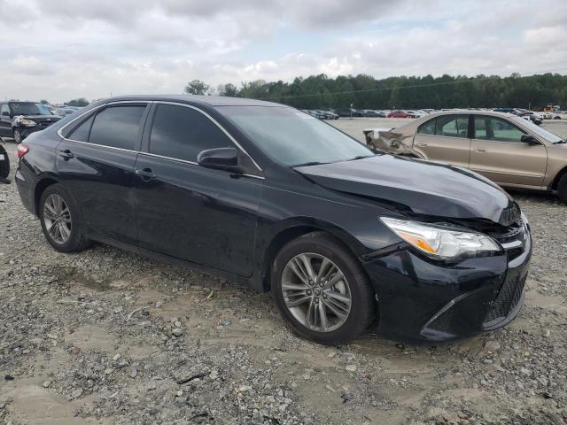 4T1BF1FK1HU642314 - 2017 TOYOTA CAMRY LE BLACK photo 4