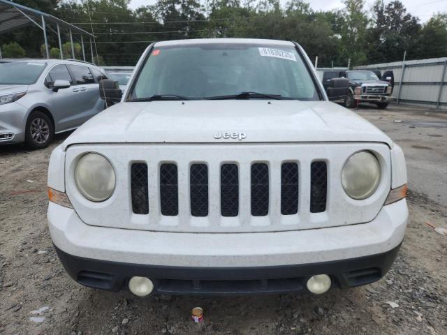 1C4NJPBA0CD520729 - 2012 JEEP PATRIOT SPORT WHITE photo 5