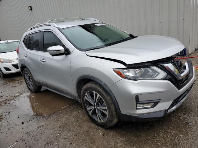 JN8AT2MTXKW264357 - 2019 NISSAN ROGUE S SILVER photo 4