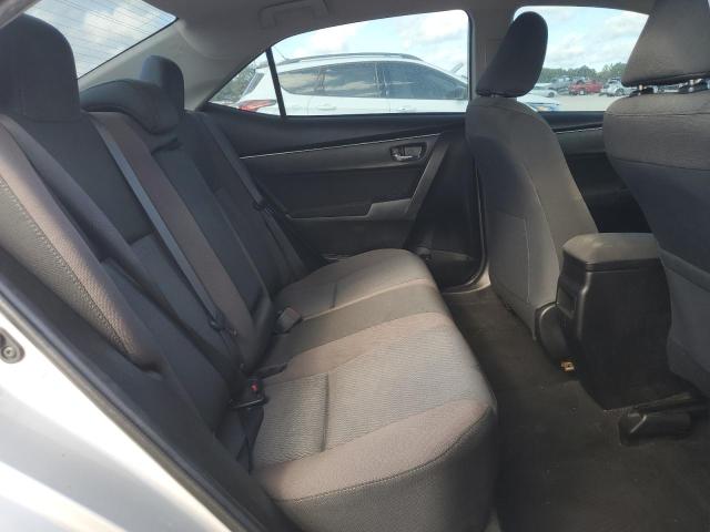 5YFBURHEXKP937612 - 2019 TOYOTA COROLLA L Argent photo 10