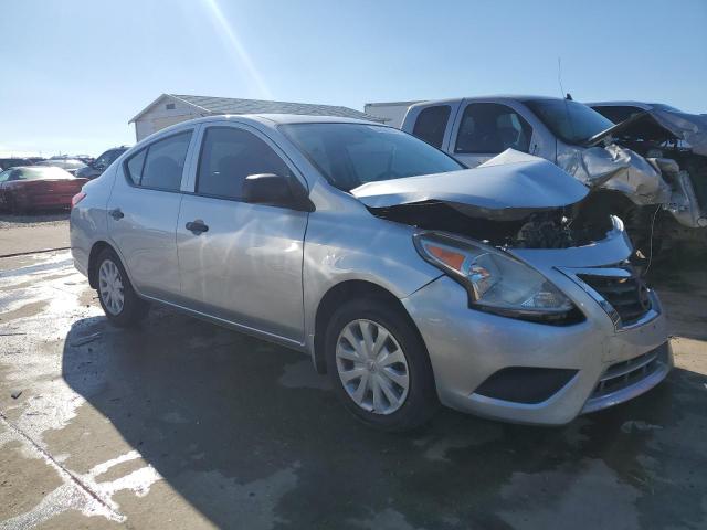 3N1CN7AP2FL820243 - 2015 NISSAN VERSA S SILVER photo 4