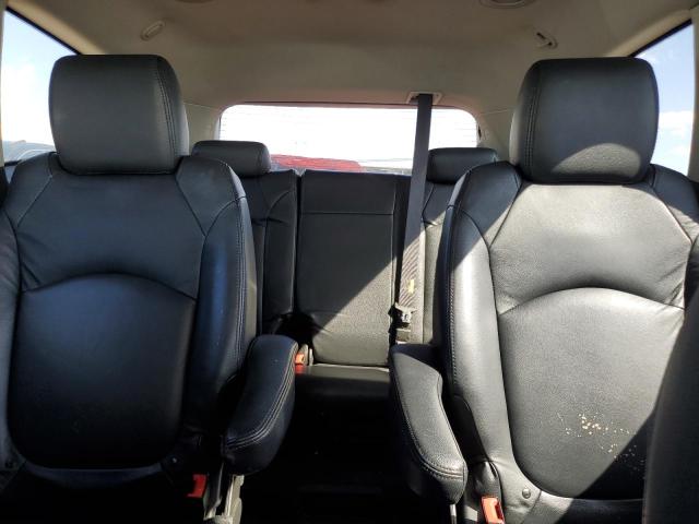 1GNKVJED5CJ106042 - 2012 CHEVROLET TRAVERSE LT WHITE photo 10