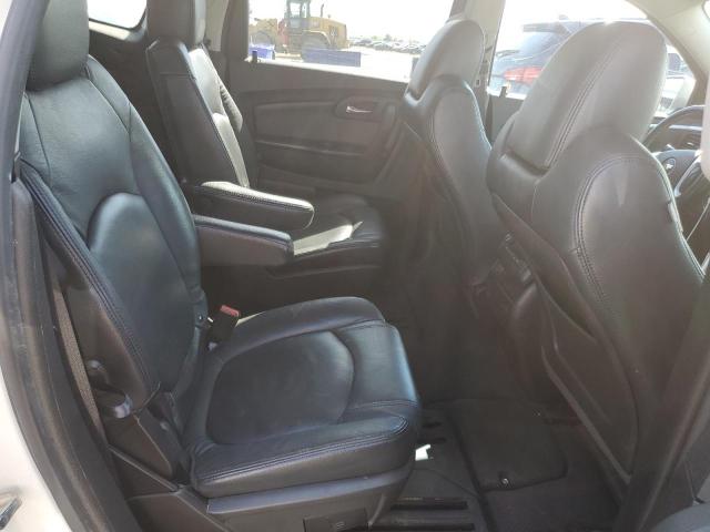 1GNKVJED5CJ106042 - 2012 CHEVROLET TRAVERSE LT WHITE photo 11